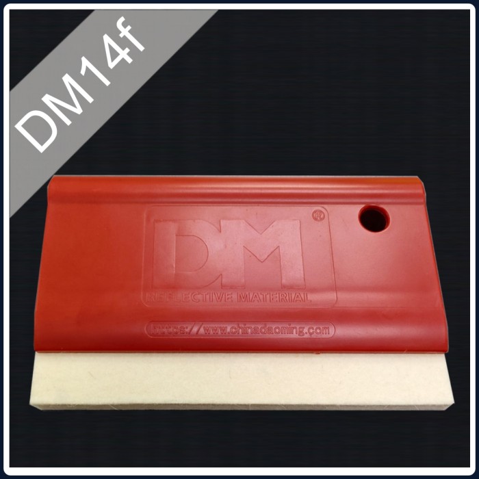 Ракель фетровый 14 см для монтажа лент и пленок производства DM